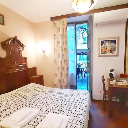 La Veranda - Bed and Breakfast