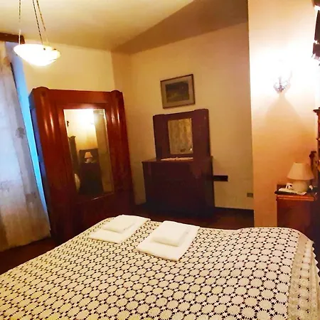 La Veranda - *