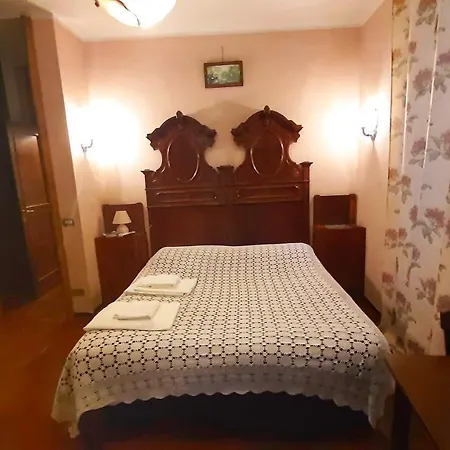 伊塞奥拉瓦兰达住宿加早餐旅馆 伊塞奥